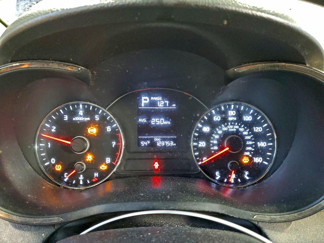 2017 KIA FORTE LX photo 9