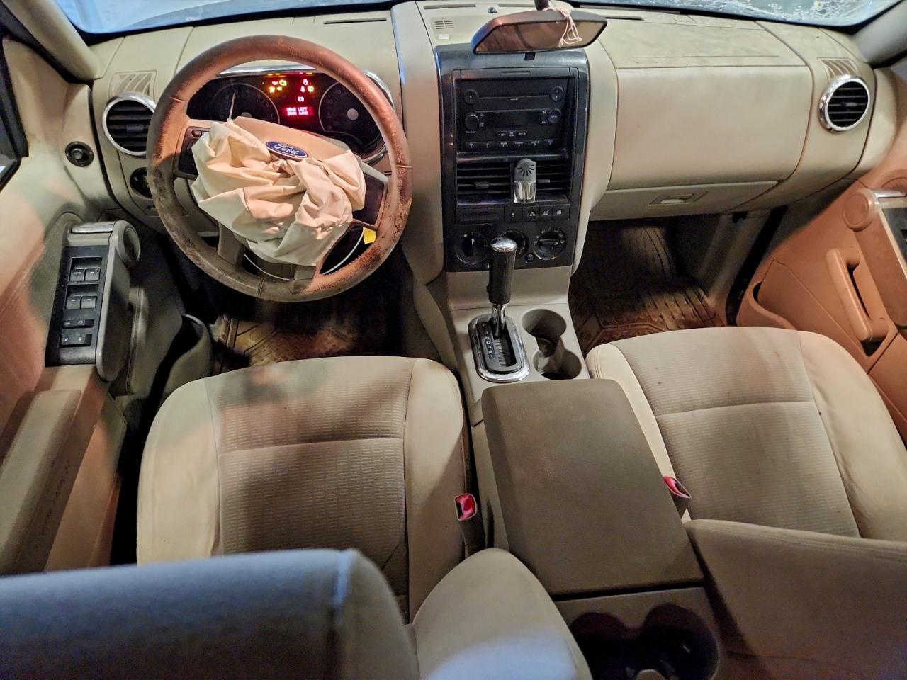 2006 FORD EXPLORER XLT photo 8