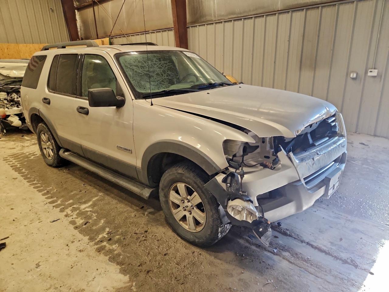 2006 FORD EXPLORER XLT photo 4