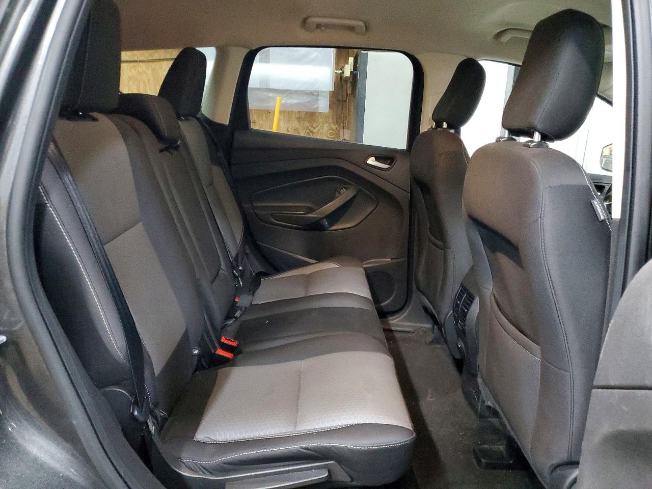 2019 FORD ESCAPE SE photo 11