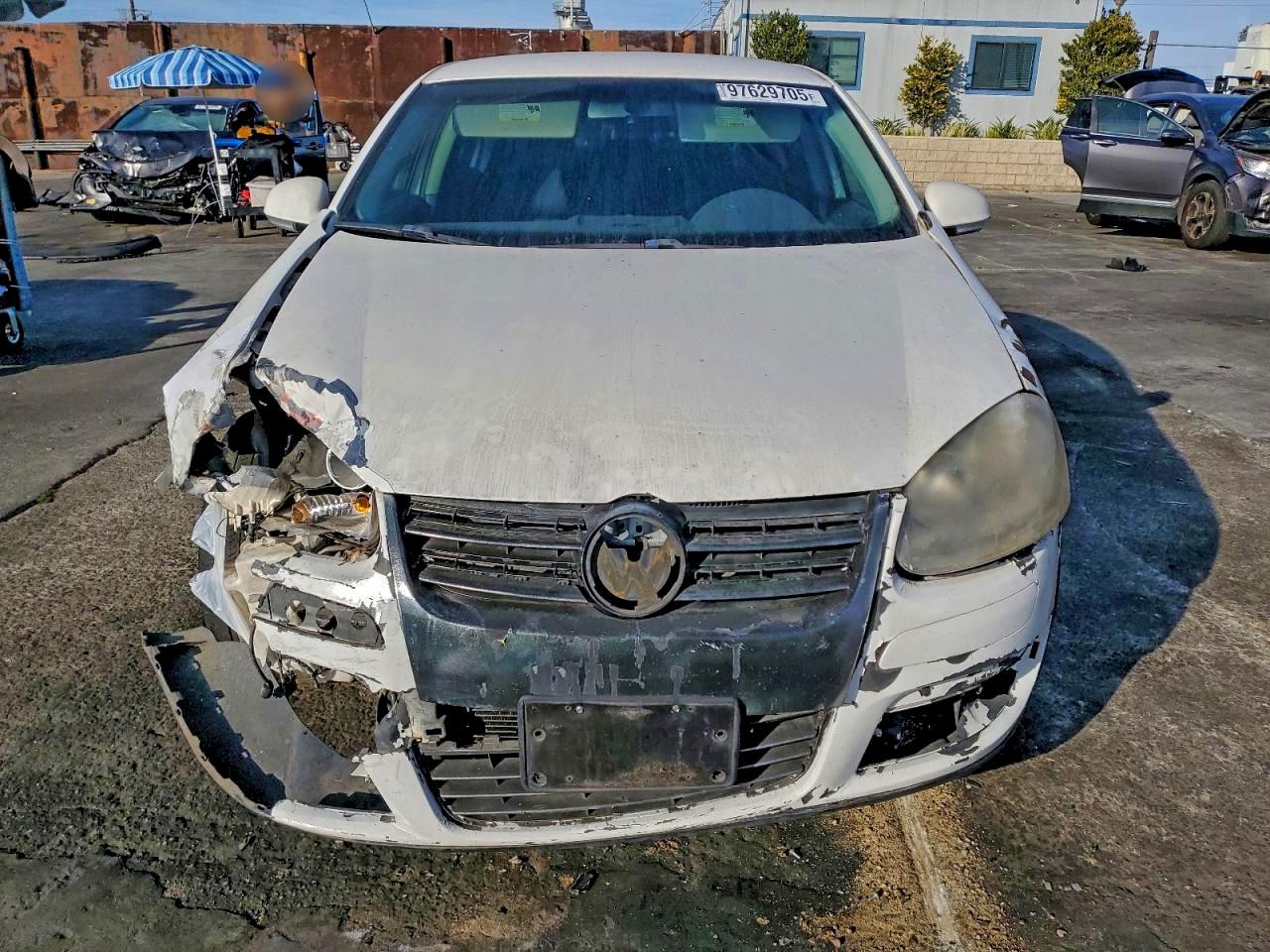 2009 VOLKSWAGEN JETTA S photo 5