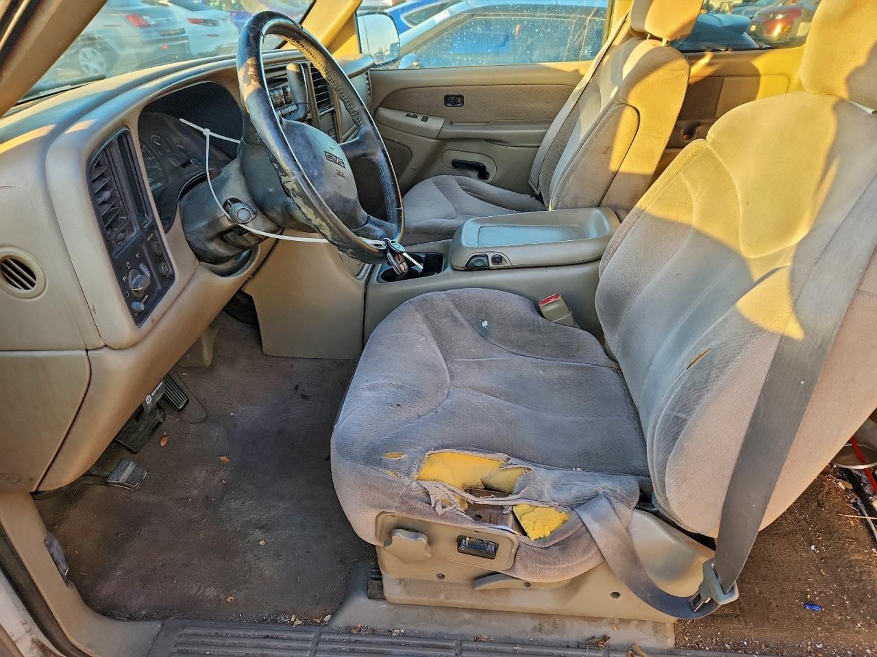 2001 GMC NEW SIERRA C1500 photo 7