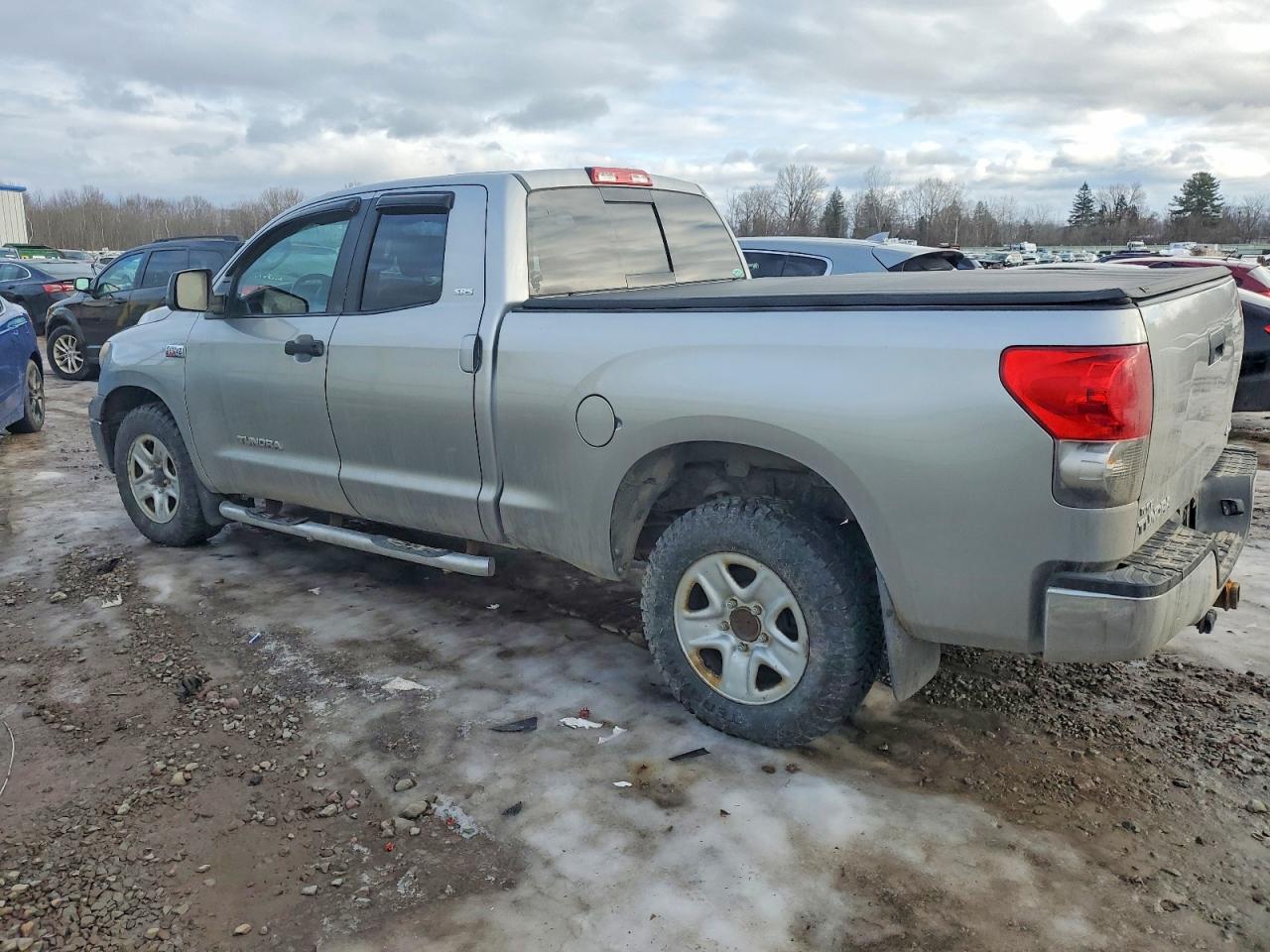 2007 TOYOTA TUNDRA DOUBLE CAB SR5 photo 2