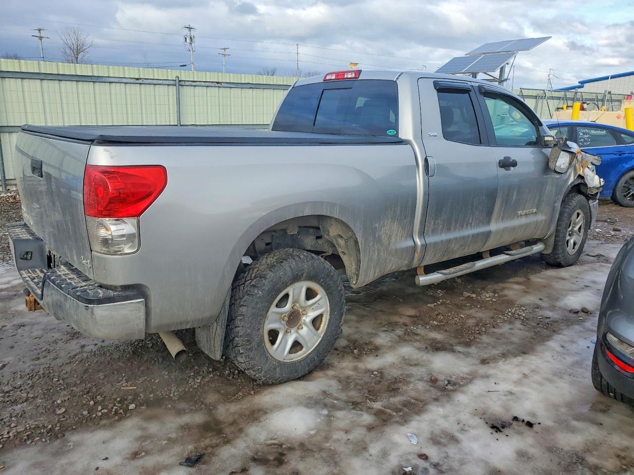 2007 TOYOTA TUNDRA DOUBLE CAB SR5 photo 3