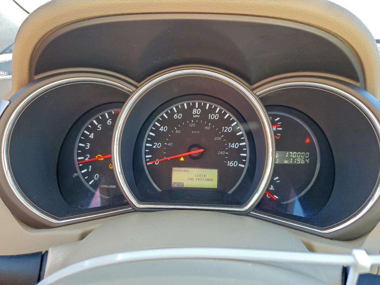 2014 NISSAN MURANO S photo 9