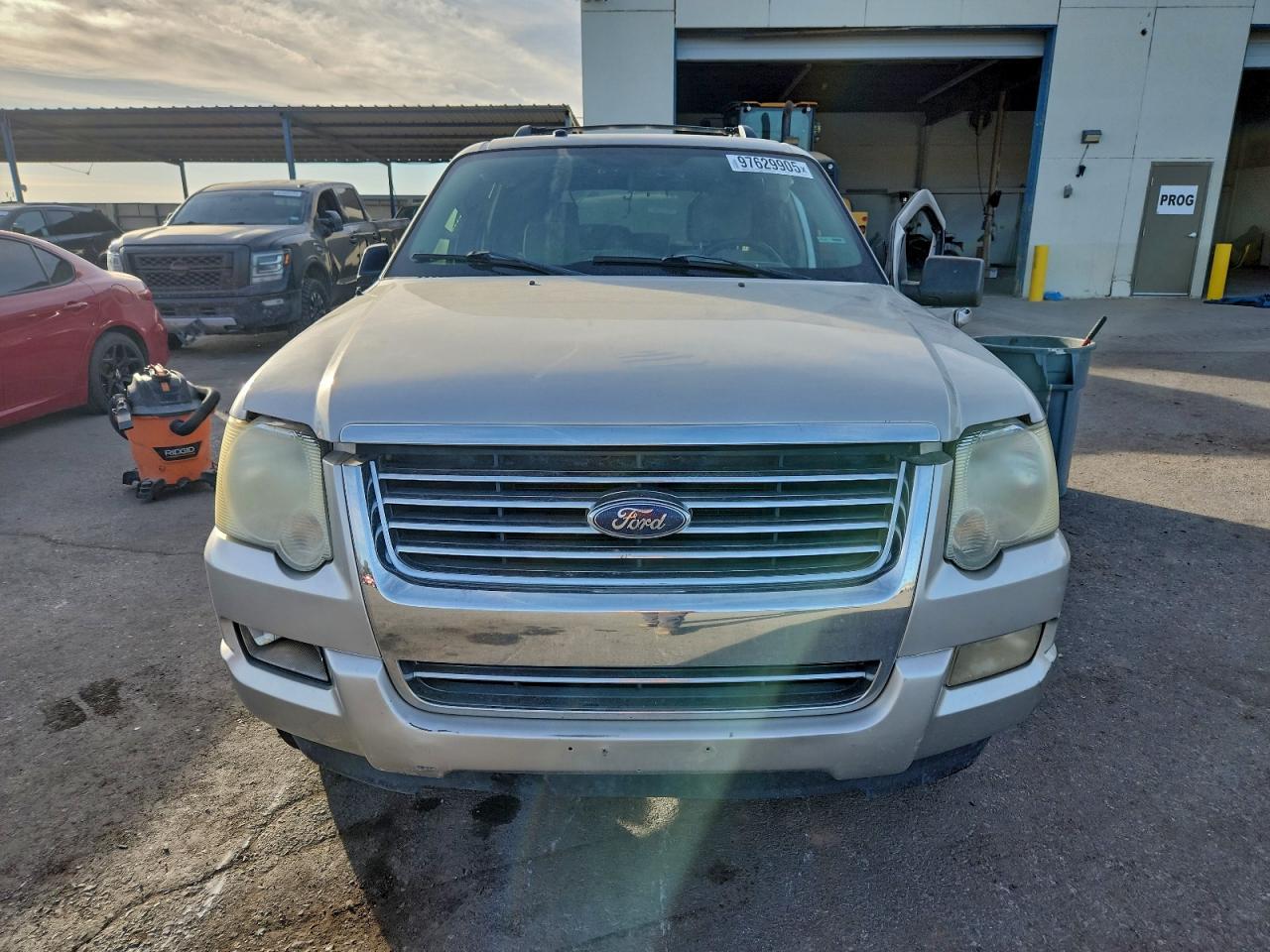 2008 FORD EXPLORER XLT photo 5