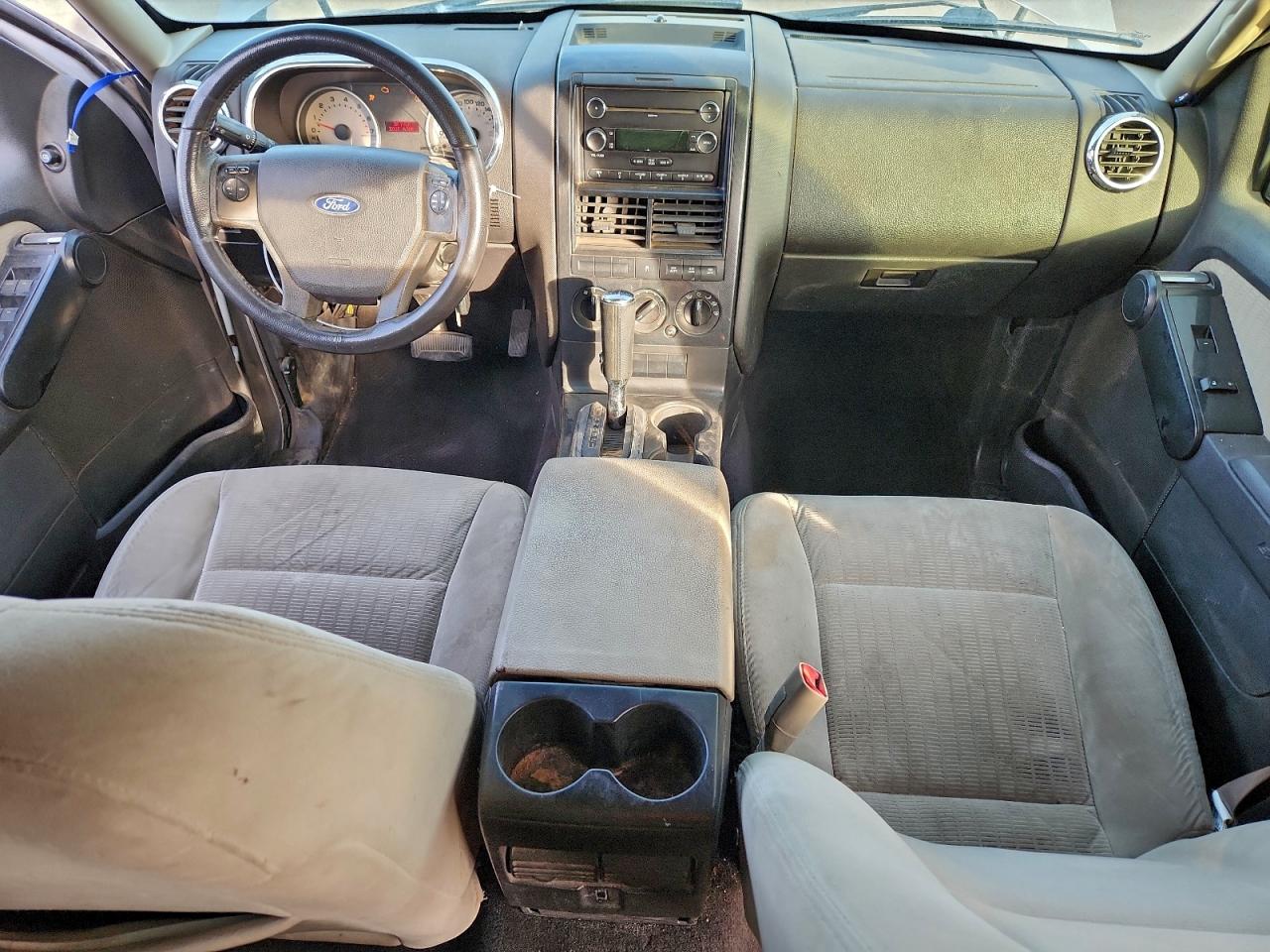 2008 FORD EXPLORER XLT photo 8