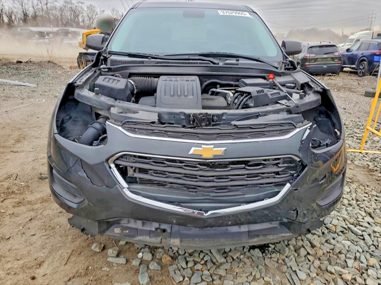 2017 CHEVROLET EQUINOX LS photo 5