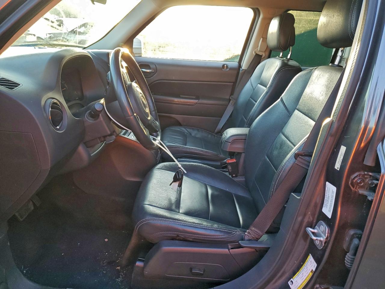 2014 JEEP PATRIOT LATITUDE photo 13