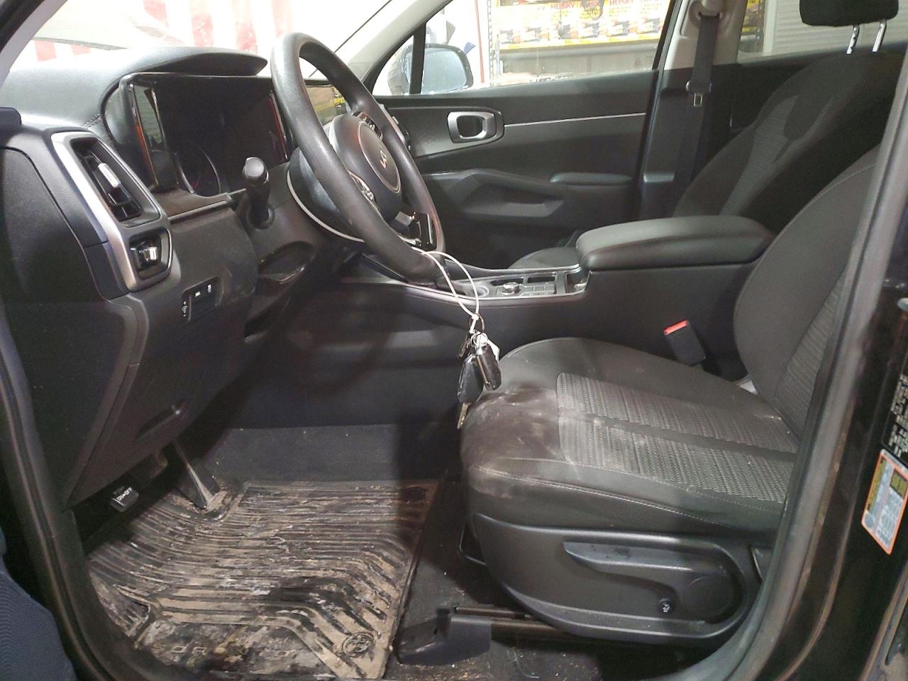 2022 KIA SORENTO LX photo 13
