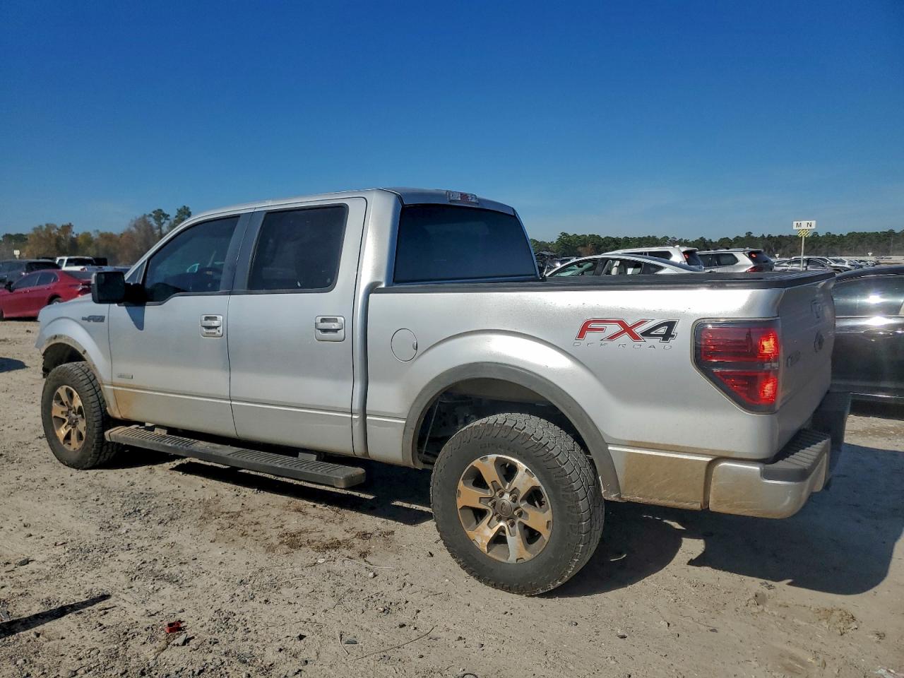 2014 FORD F150 SUPERCREW photo 2