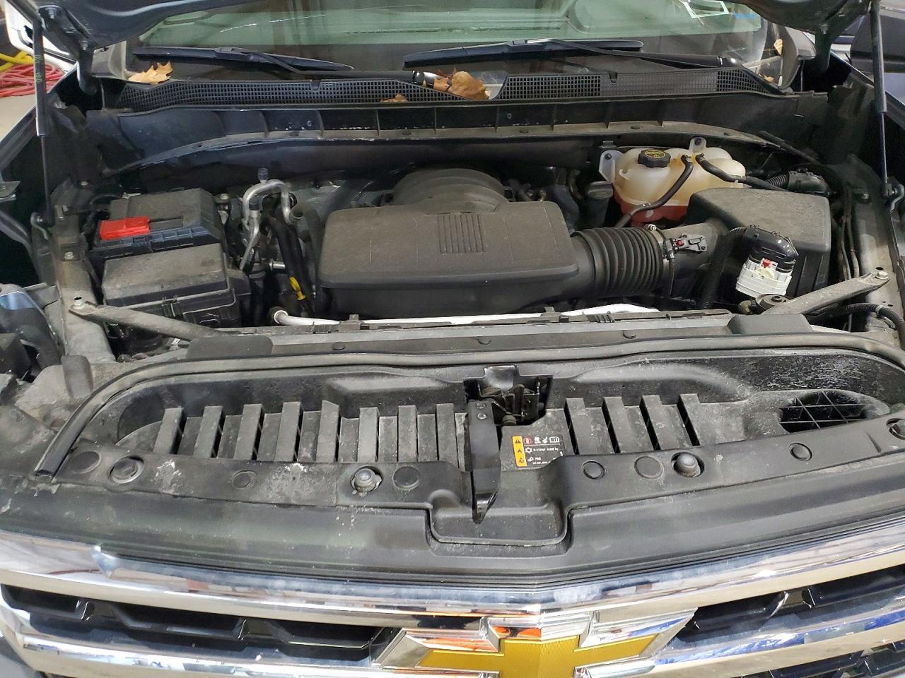 2024 CHEVROLET SILVERADO K1500 LT photo 11