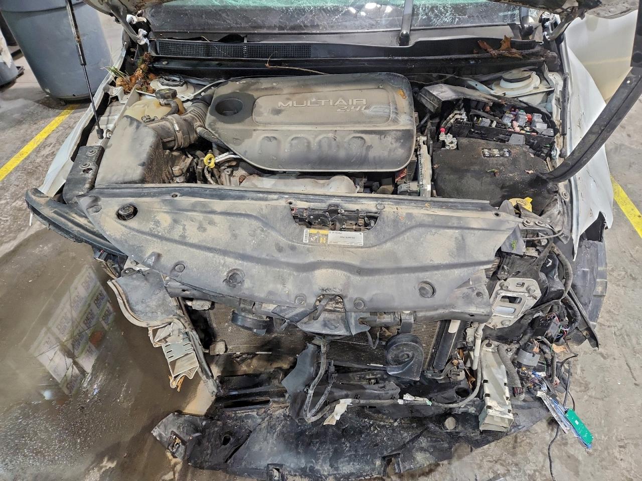 2016 CHRYSLER 200 C photo 11