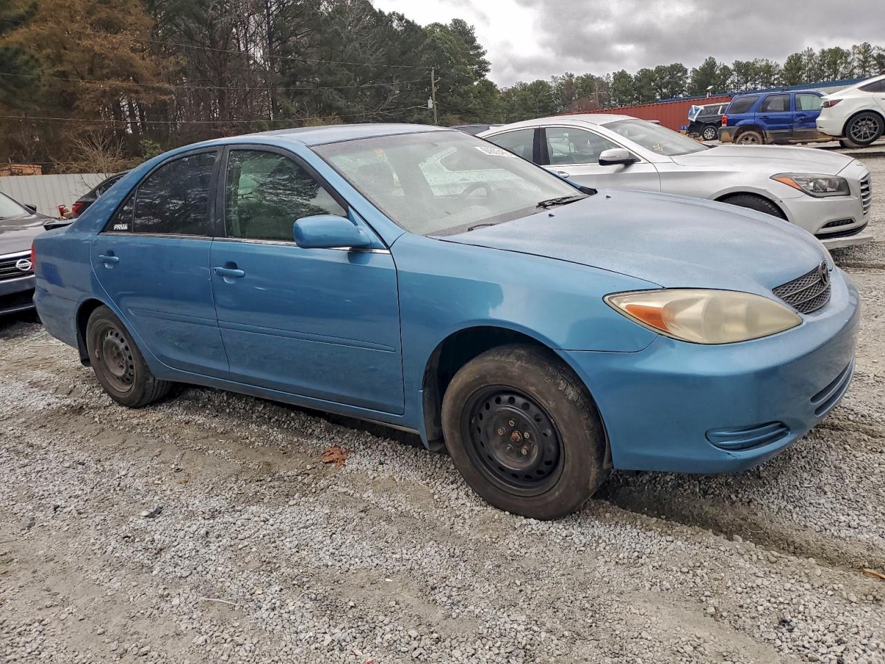 2002 TOYOTA CAMRY LE photo 4