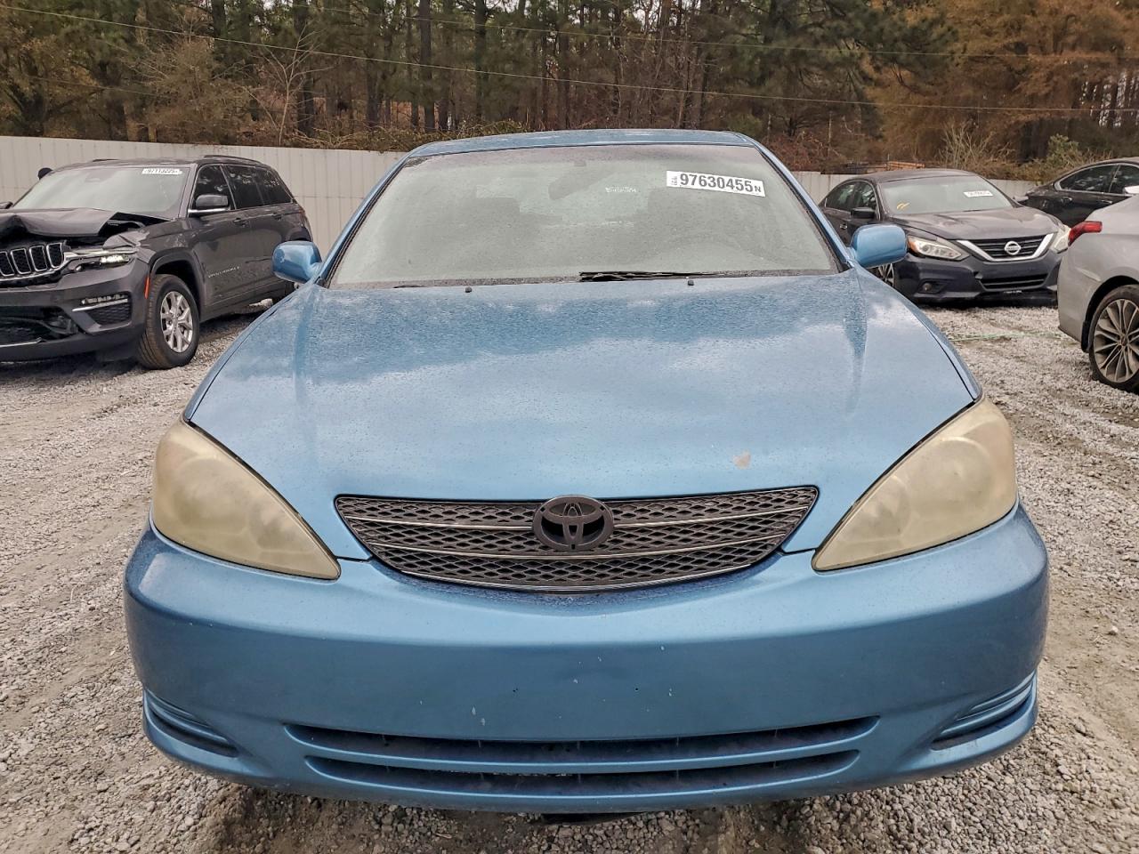 2002 TOYOTA CAMRY LE photo 5