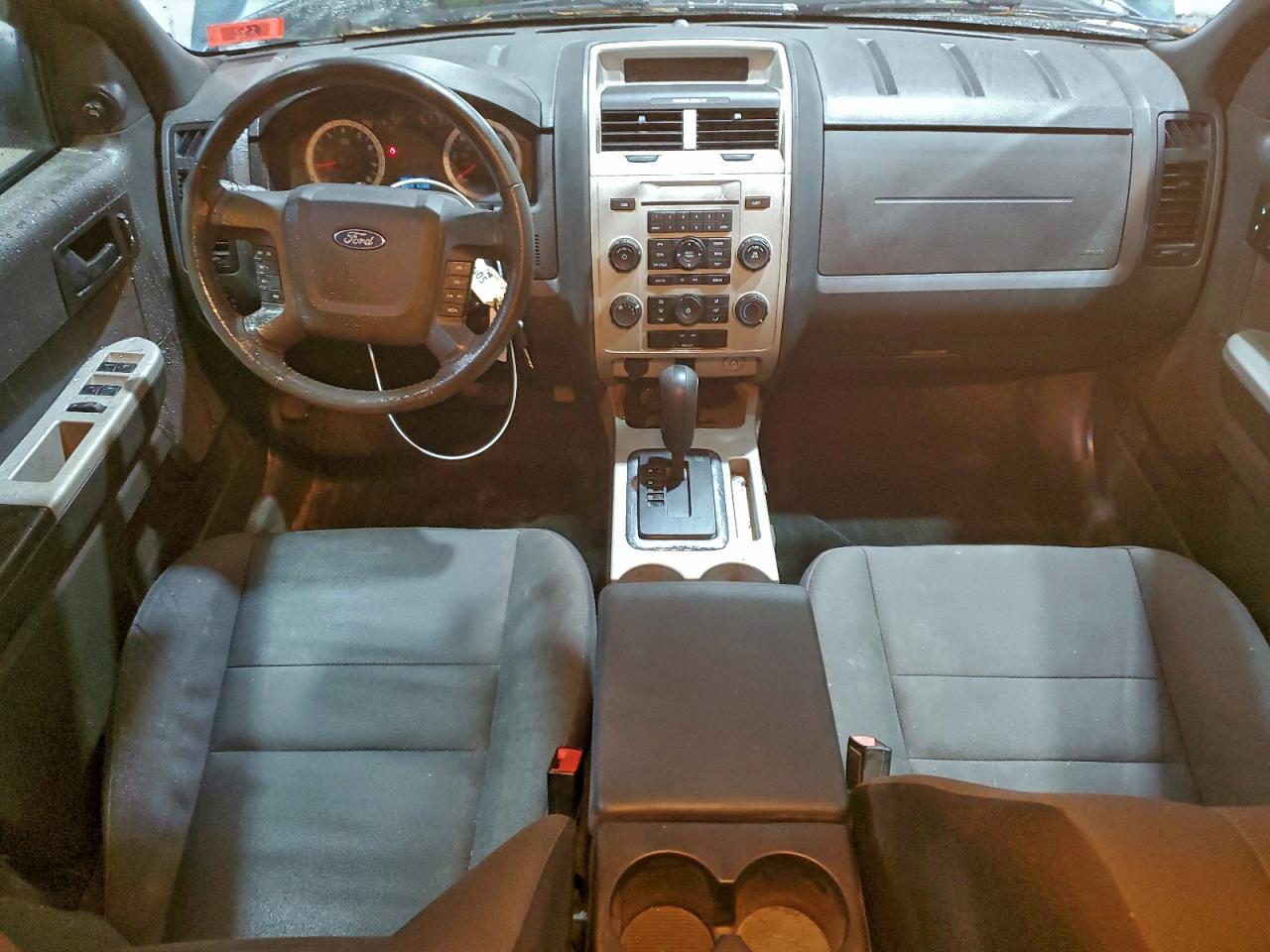 2012 FORD ESCAPE XLT photo 15