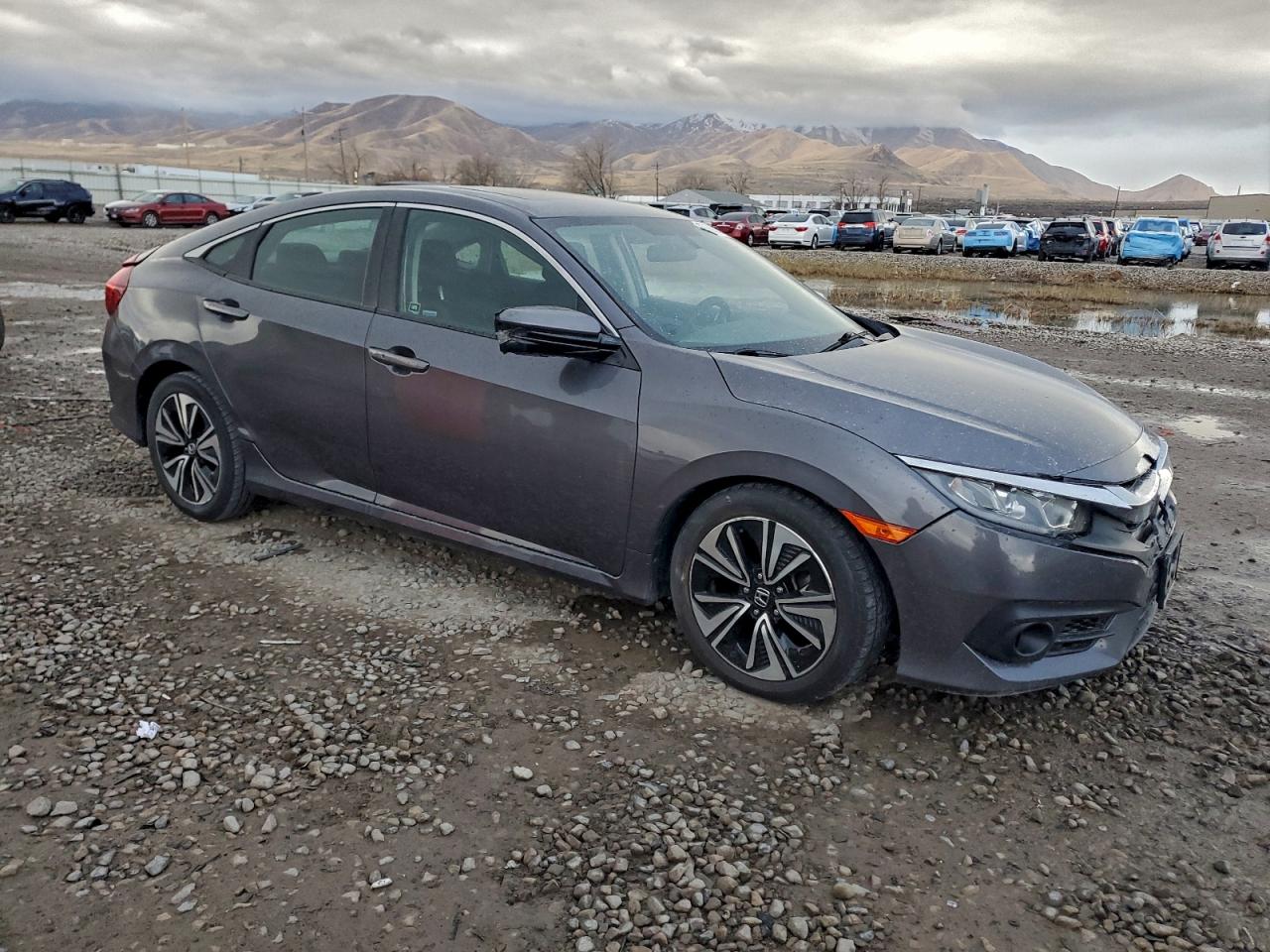 2016 HONDA CIVIC EX photo 4