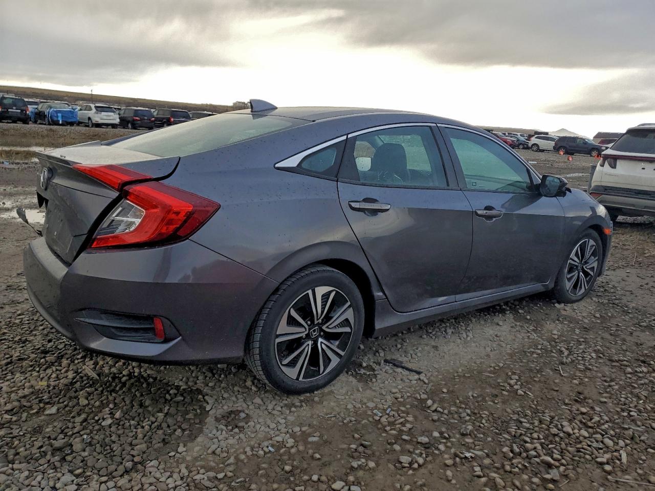 2016 HONDA CIVIC EX photo 3