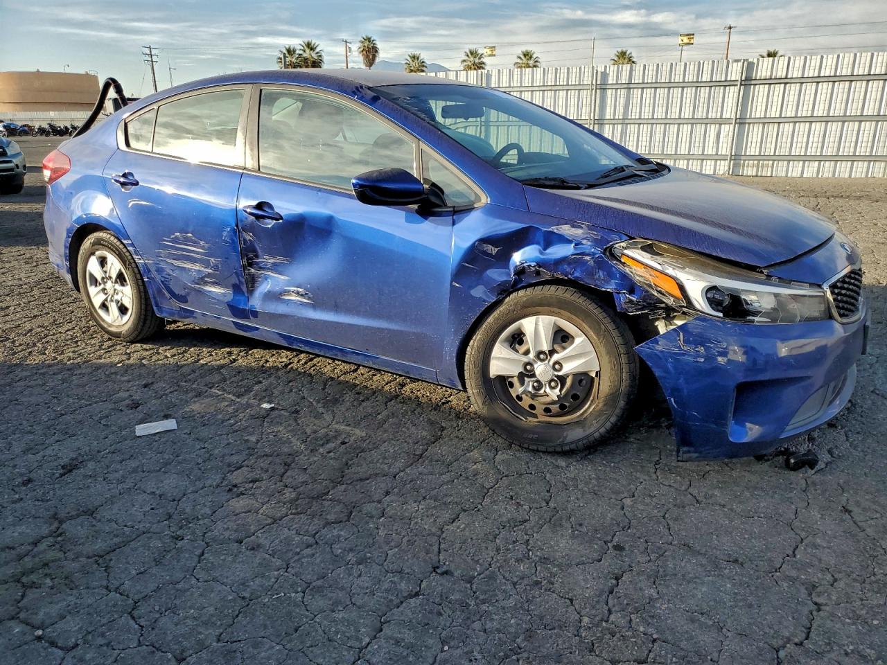 2017 KIA FORTE LX photo 7