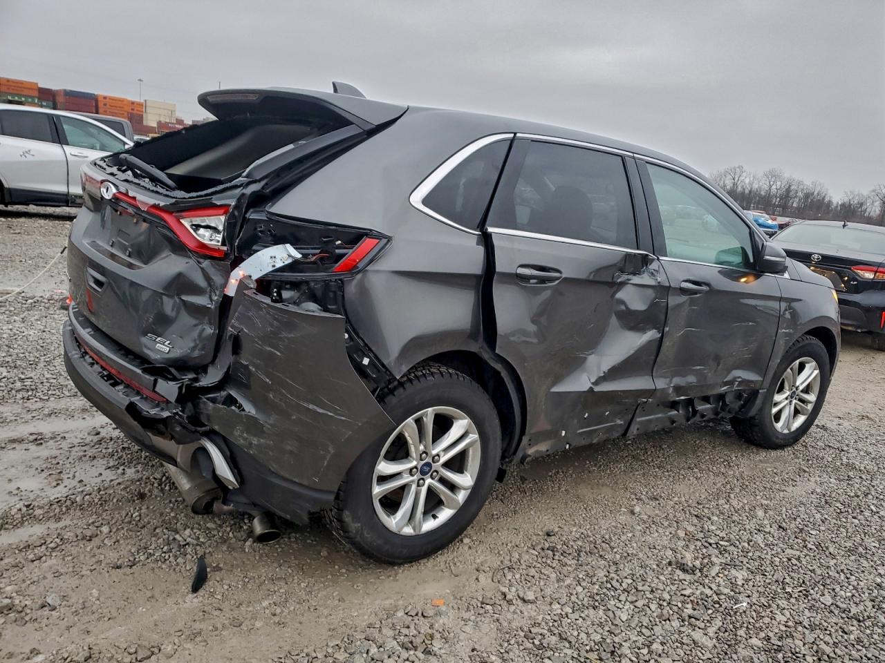 2018 FORD EDGE photo 5