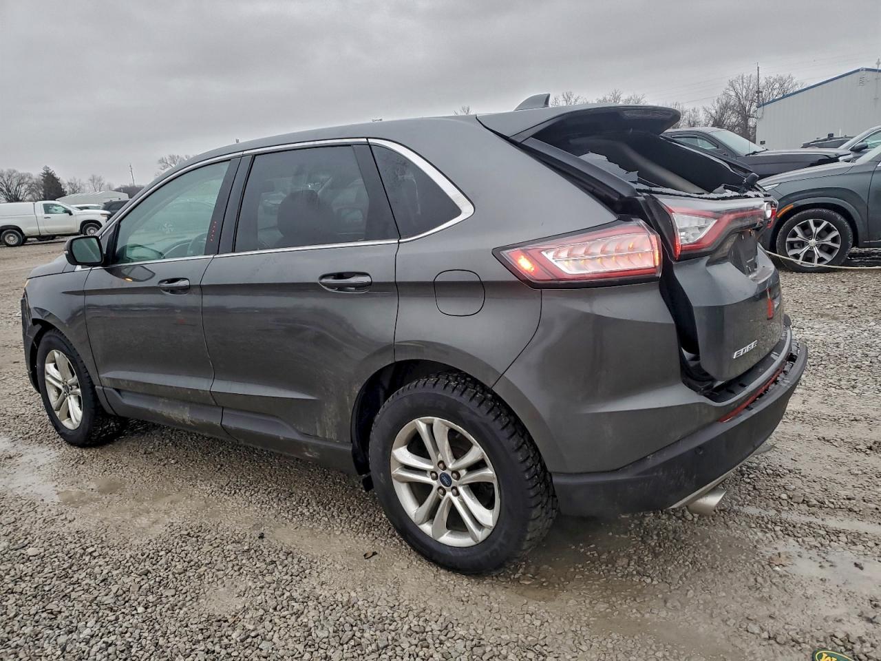 2018 FORD EDGE photo 3