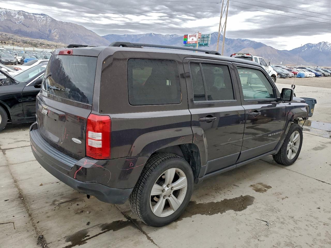 2014 JEEP PATRIOT LATITUDE photo 5