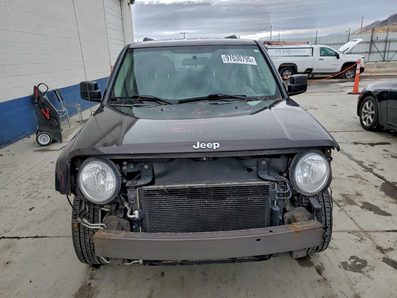 2014 JEEP PATRIOT LATITUDE photo 9
