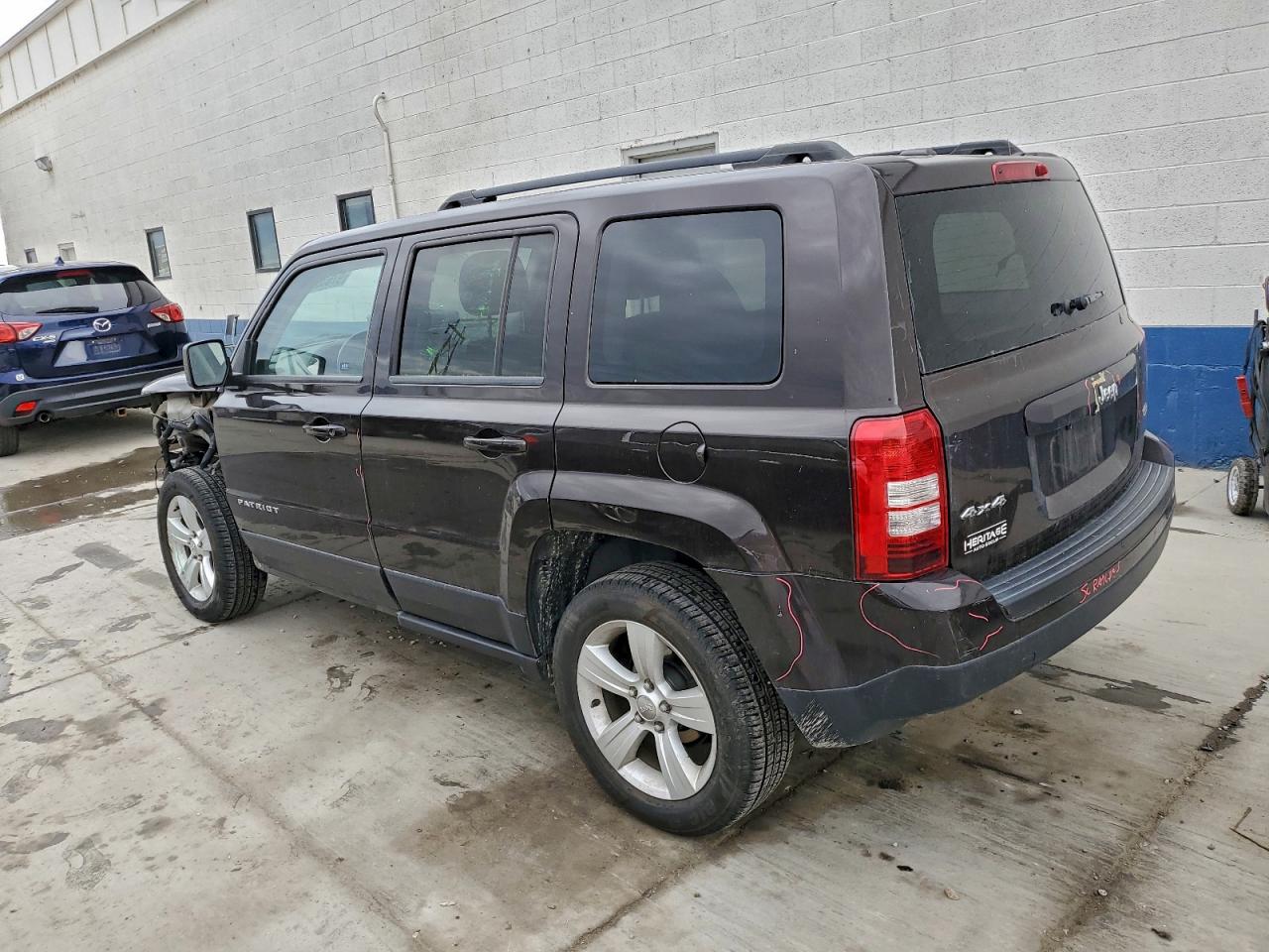 2014 JEEP PATRIOT LATITUDE photo 3