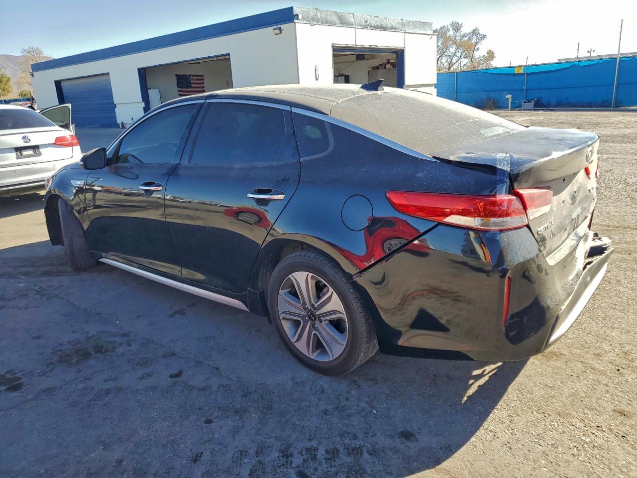 2017 KIA OPTIMA HYBRID photo 2