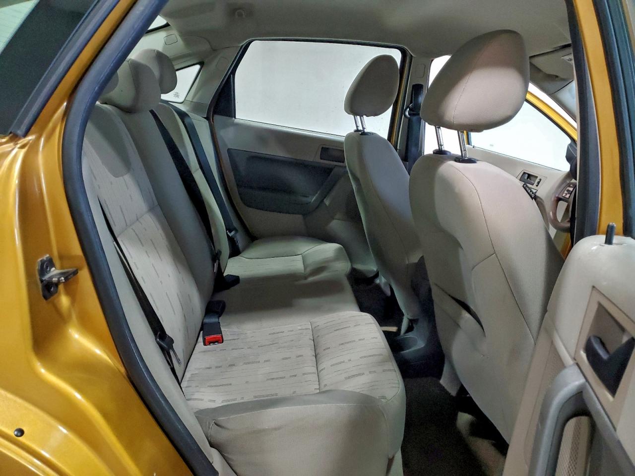 2009 FORD FOCUS SE photo 10