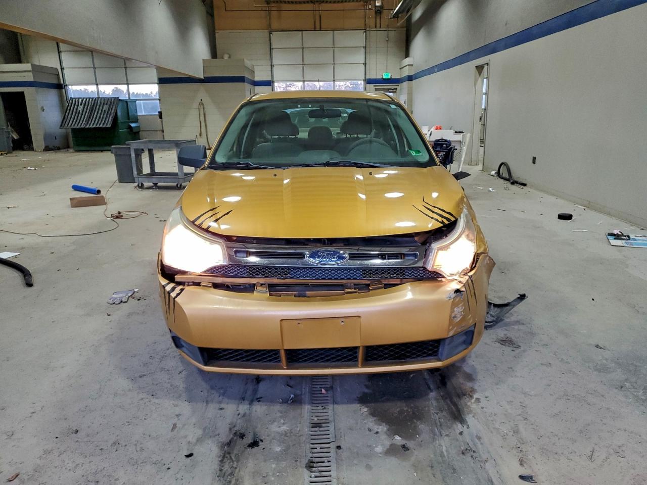 2009 FORD FOCUS SE photo 5