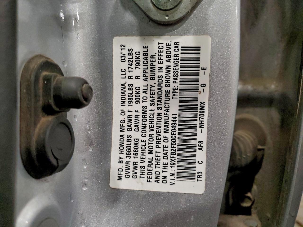 2012 HONDA CIVIC LX photo 12