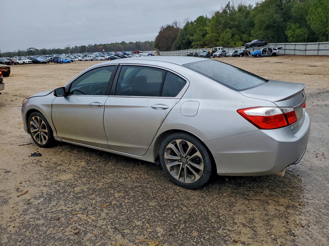 2013 HONDA ACCORD SPORT photo 2