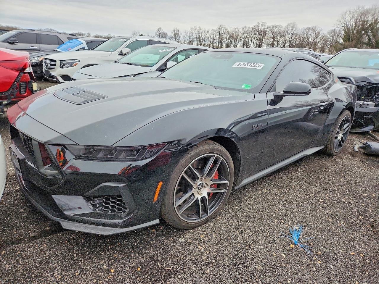 2025 FORD MUSTANG