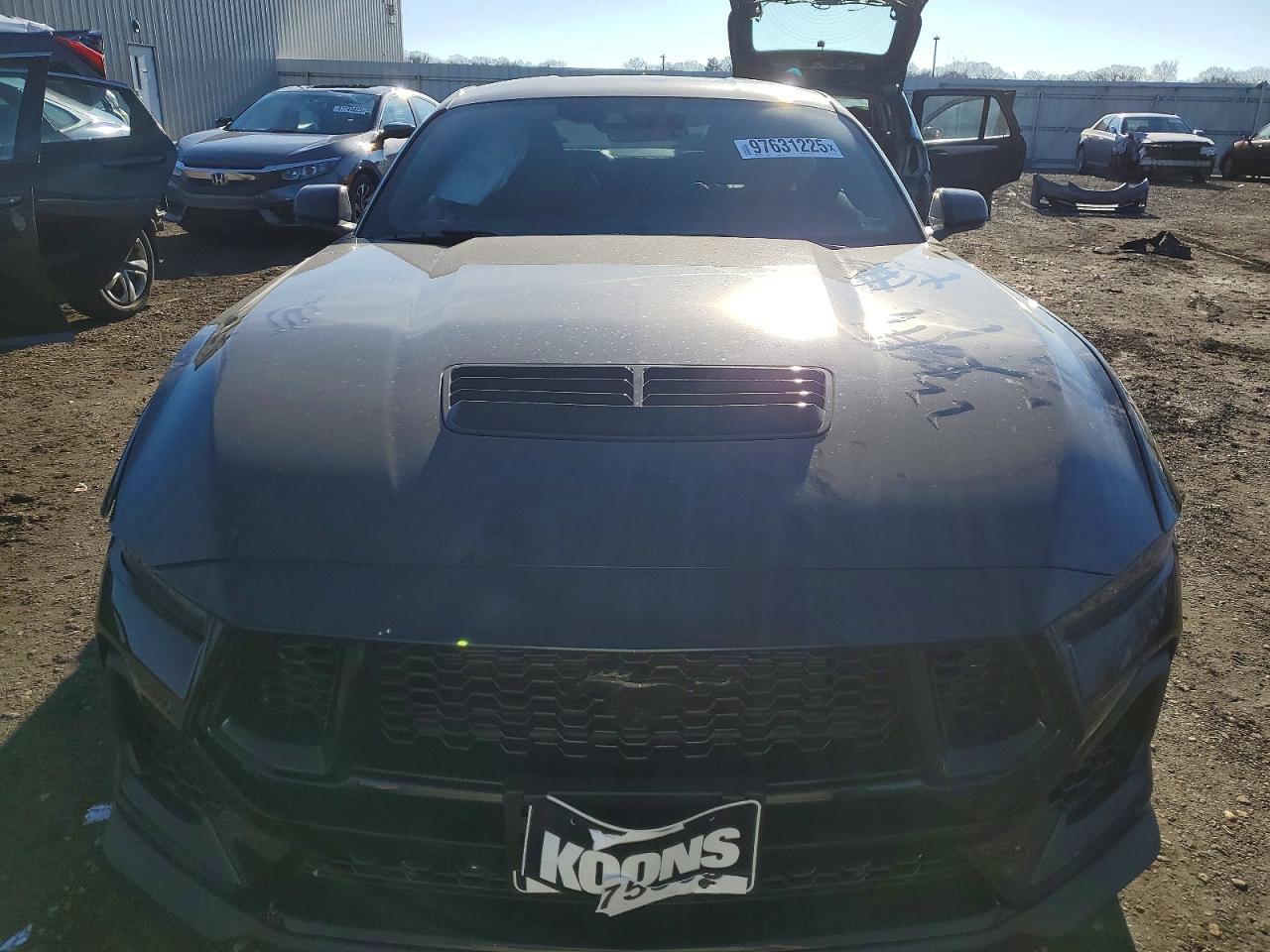 2025 FORD MUSTANG GT photo 5