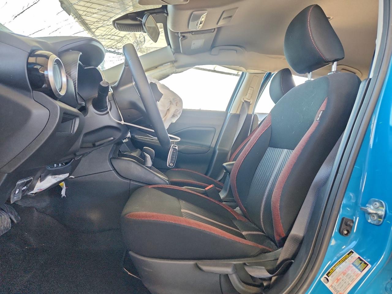 2025 NISSAN VERSA SR photo 7