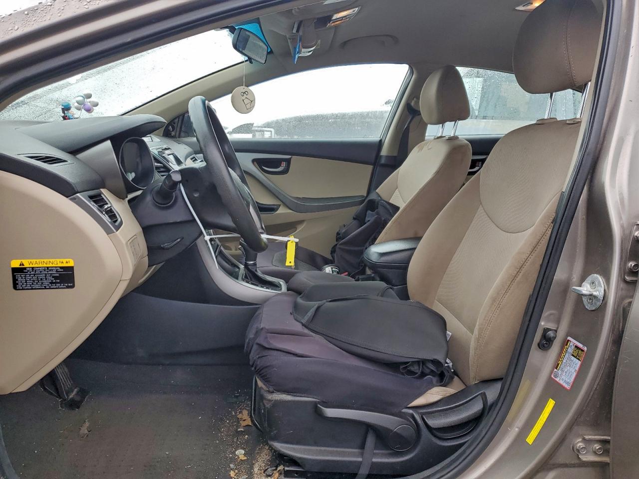 2015 HYUNDAI ELANTRA SE photo 7