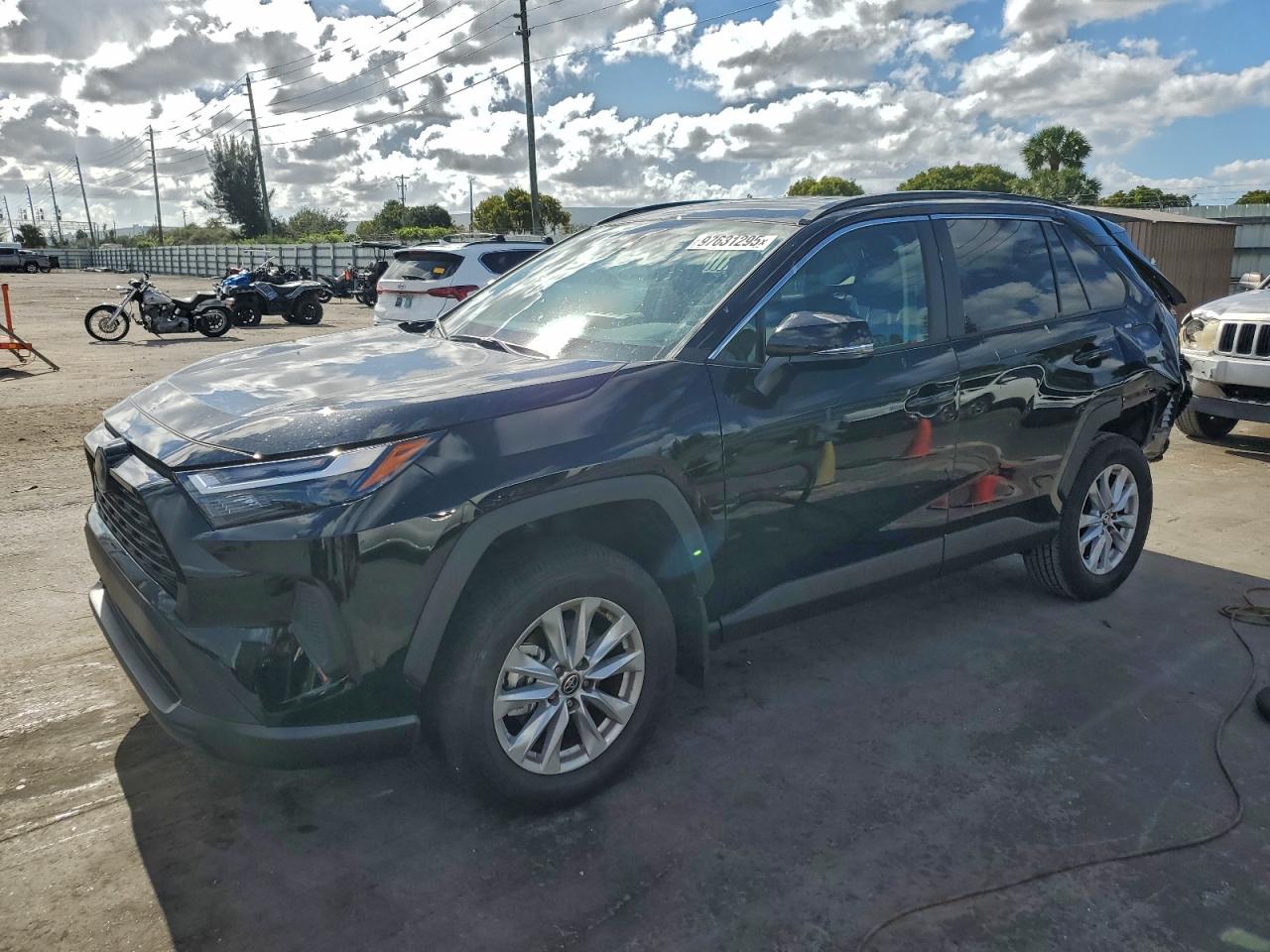 2025 TOYOTA RAV4
