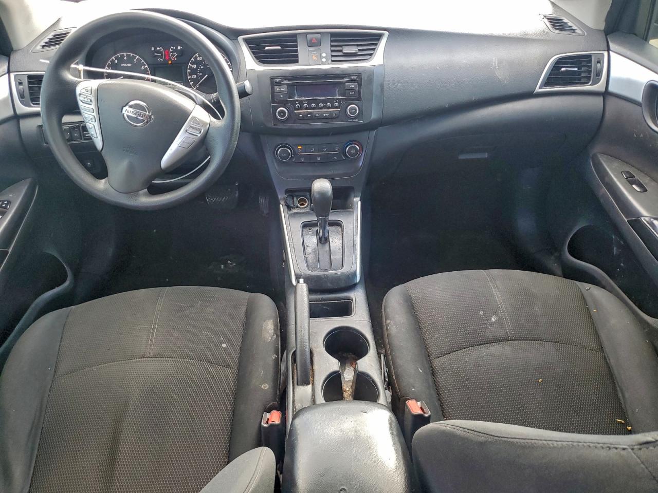 2016 NISSAN SENTRA S photo 8
