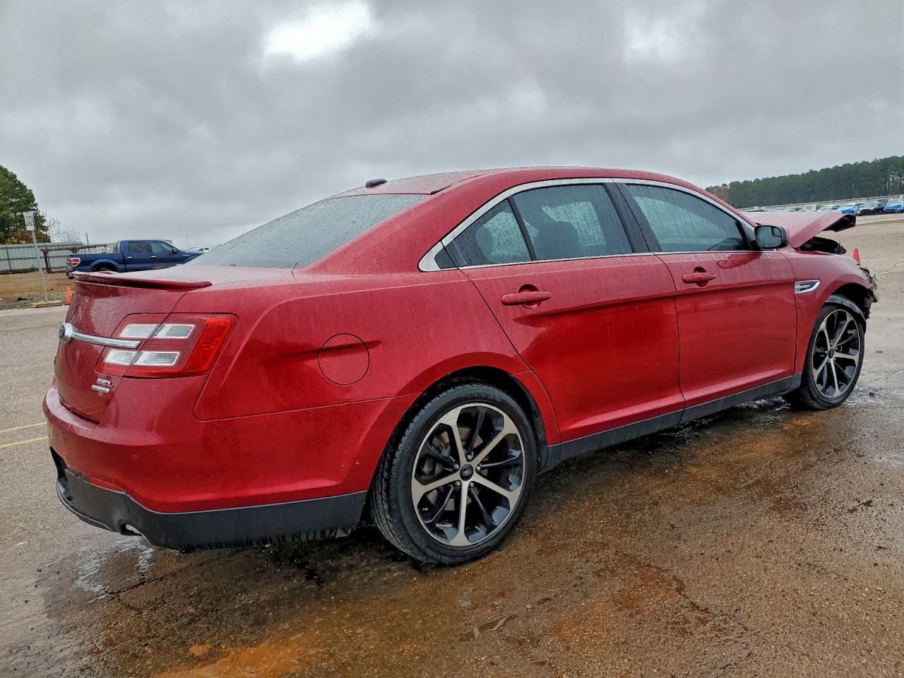 2015 FORD TAURUS SEL photo 3