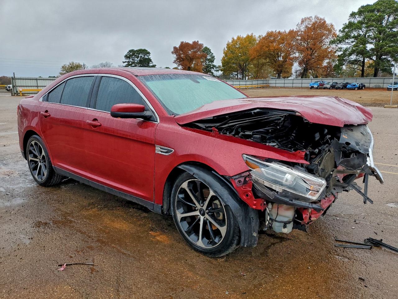 2015 FORD TAURUS SEL photo 4