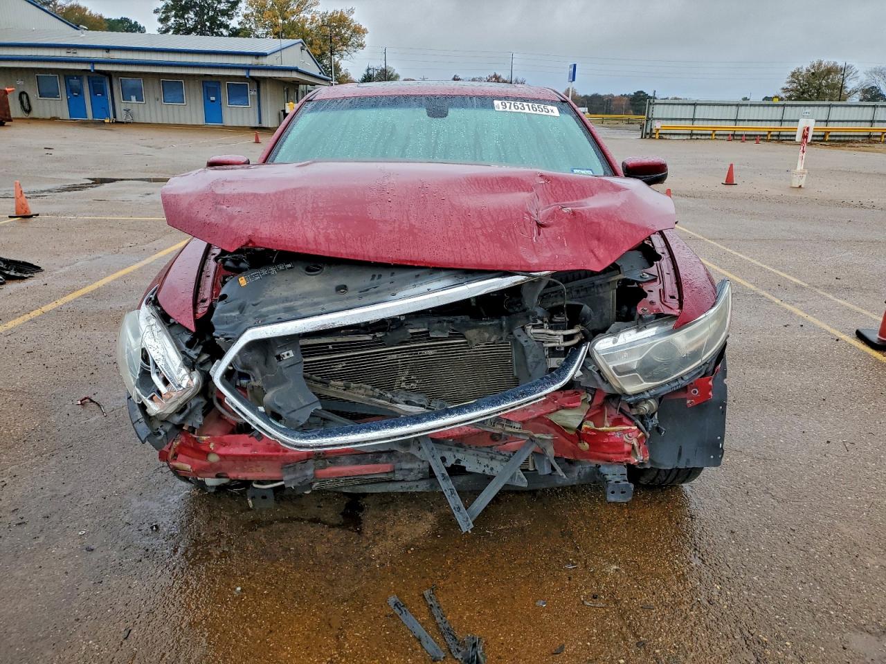 2015 FORD TAURUS SEL photo 5