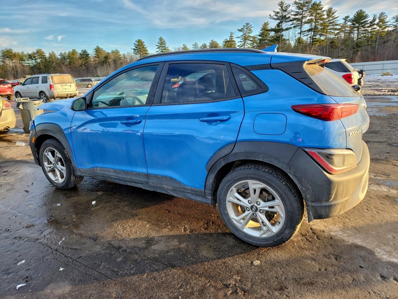 2022 HYUNDAI KONA SEL photo 3