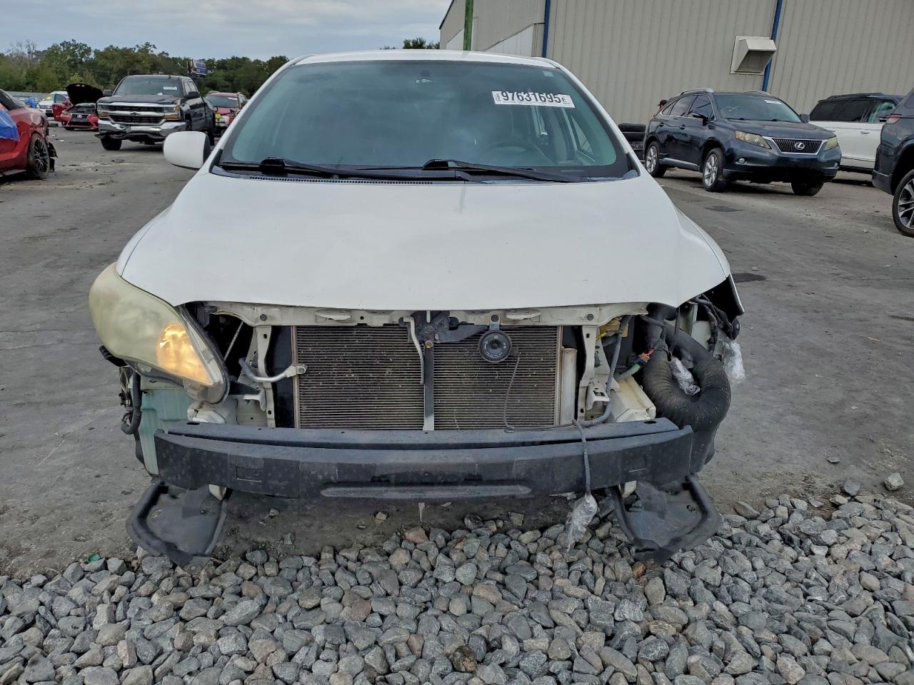 2013 TOYOTA COROLLA BASE photo 5