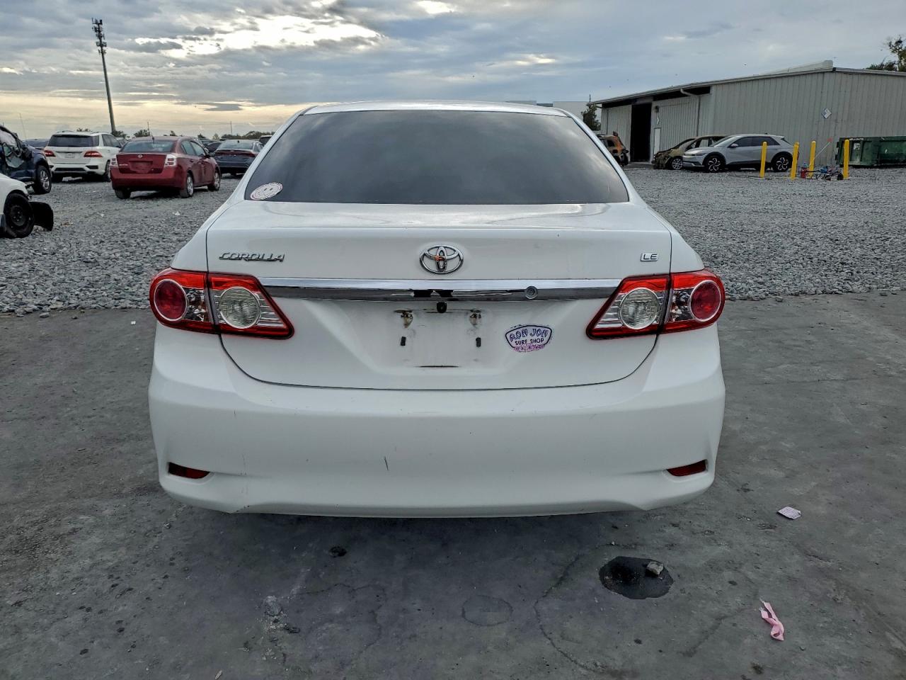 2013 TOYOTA COROLLA BASE photo 6