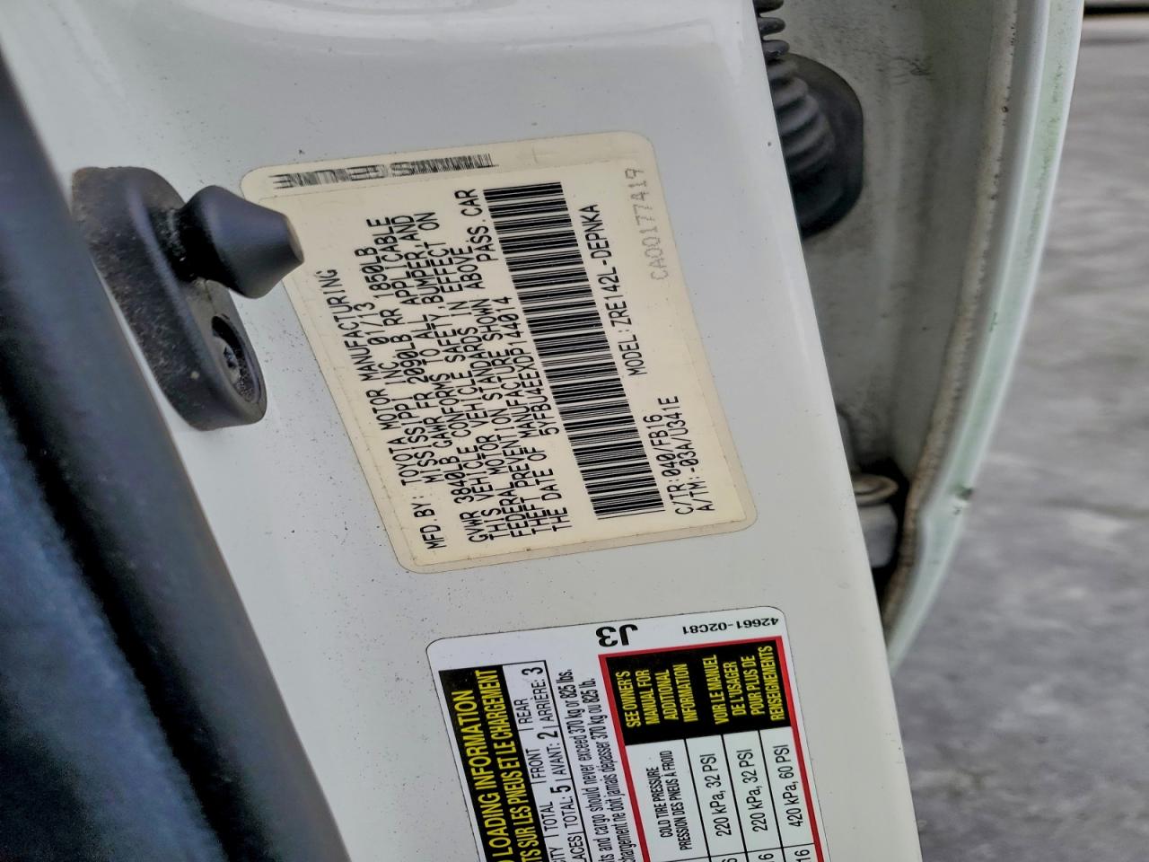 2013 TOYOTA COROLLA BASE photo 13