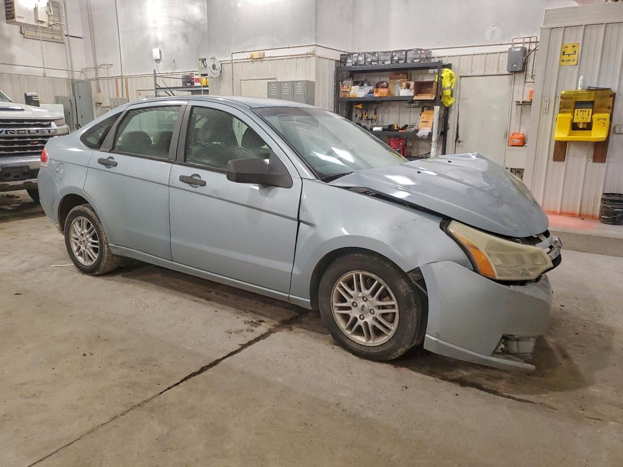 2009 FORD FOCUS SE photo 4