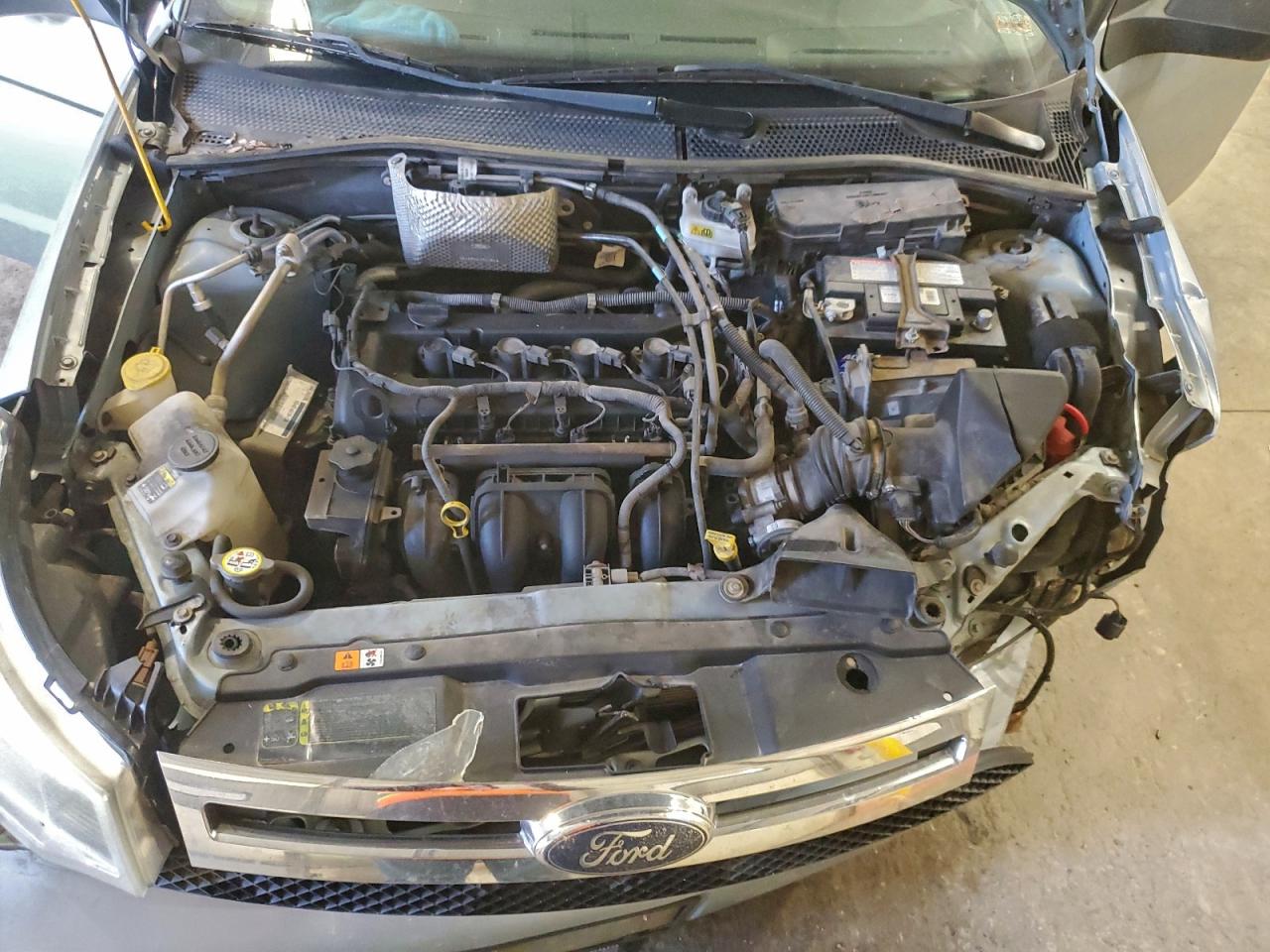 2009 FORD FOCUS SE photo 11