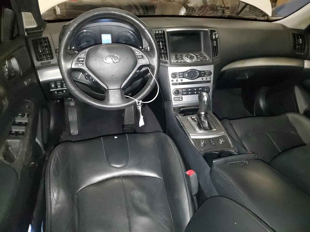 2013 INFINITI G37 photo 15