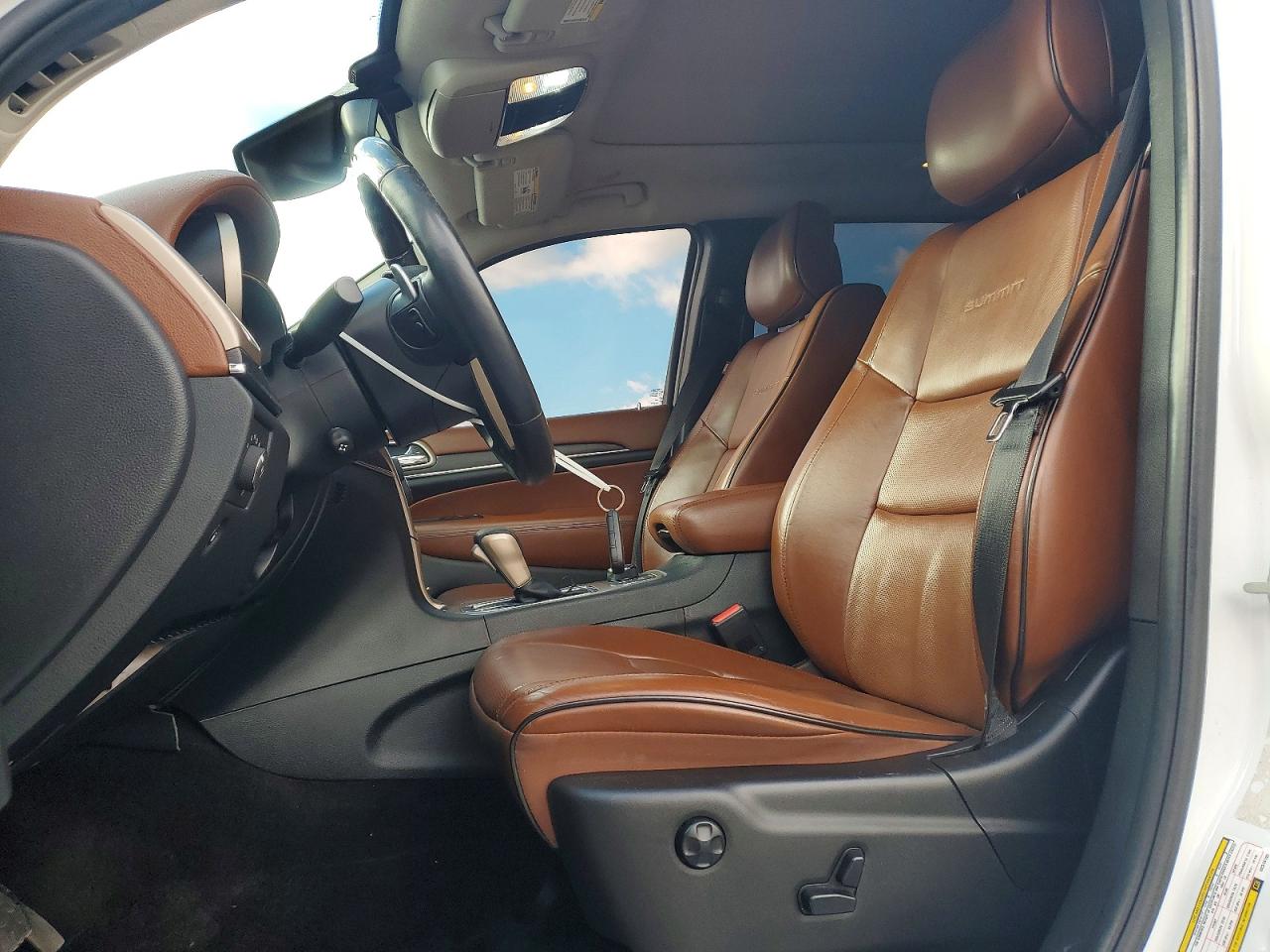 2016 JEEP GRAND CHEROKEE SUMMIT photo 7